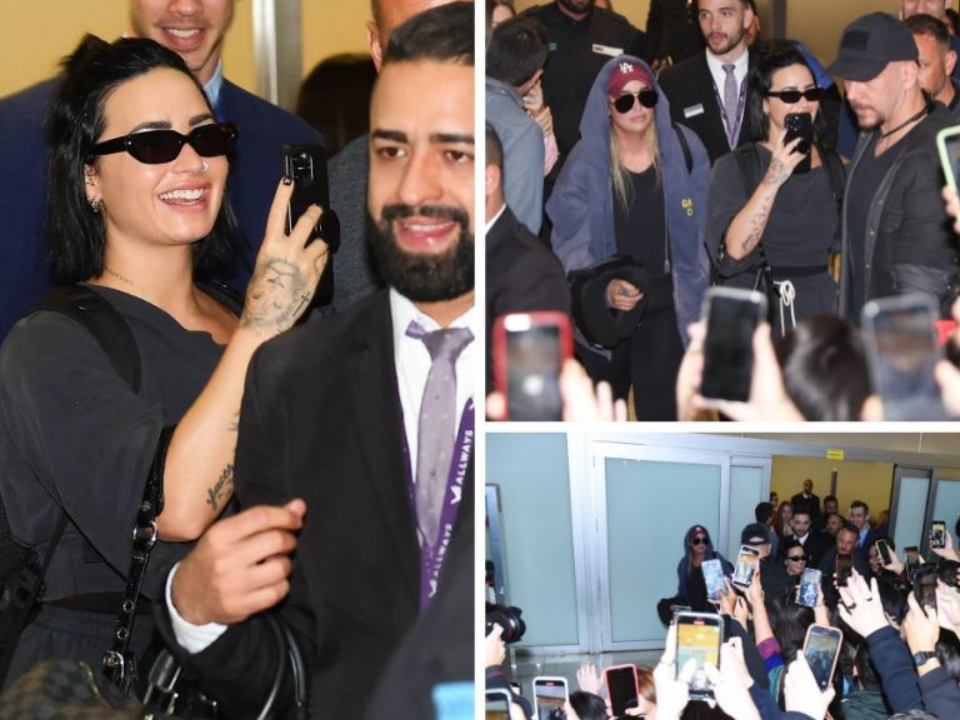 Demi Lovato chega ao Brasil com aeroporto lotado de fãs